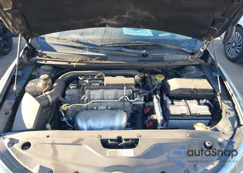 2016 Chrysler 200 Touring z USA, uszkodzony, nr VIN 1C3CCCFB0GN188034